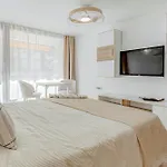 Апартаменти Tenerifeopenhome Olympia 225
